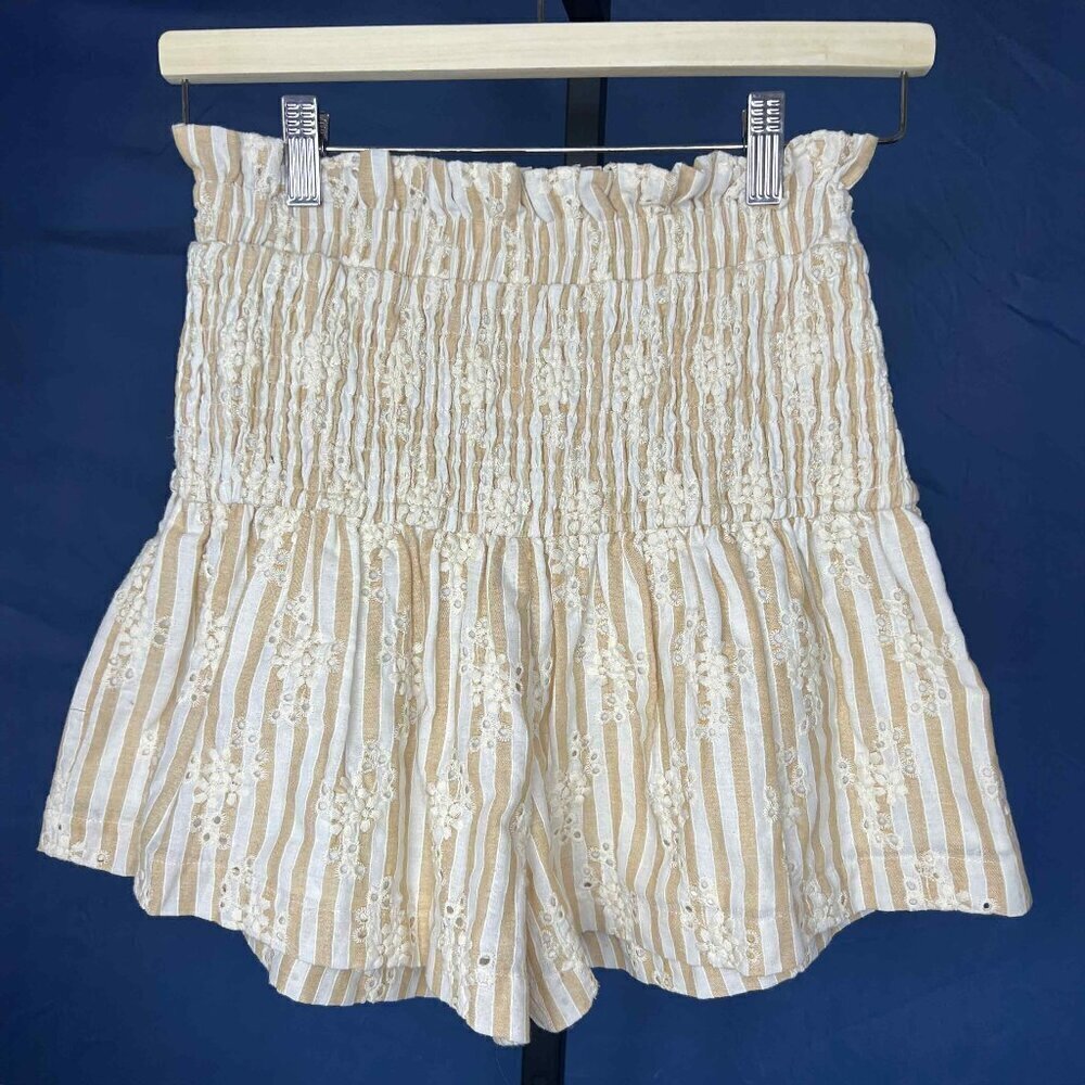 En Saison High Waist Striped Eyelet Shorts - Beige & White